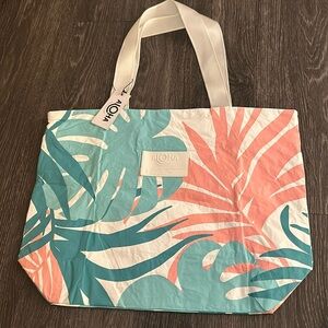 Aloha Tropics Say Tripper Tote